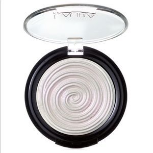 NWT Laura Geller Highlighter in Diamond Dust